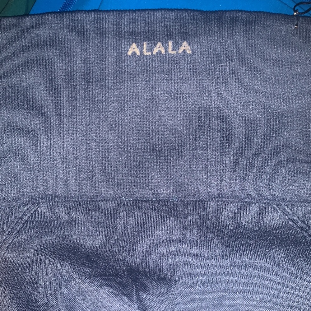 Alala Flow Seamless Leggings Size Medium - Picture 4 of 5